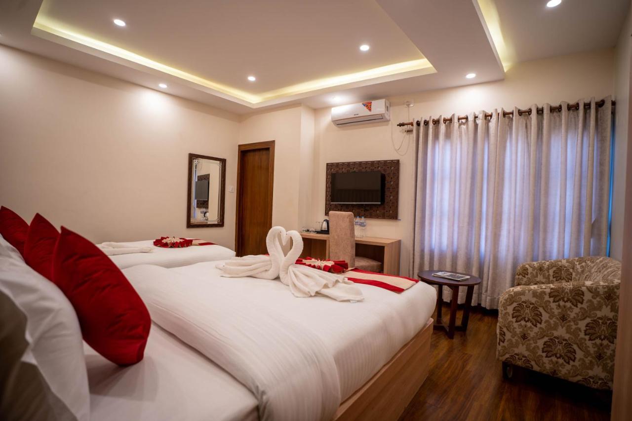 Airport Himalaya Boutique Hotel Kathmandu Exterior photo