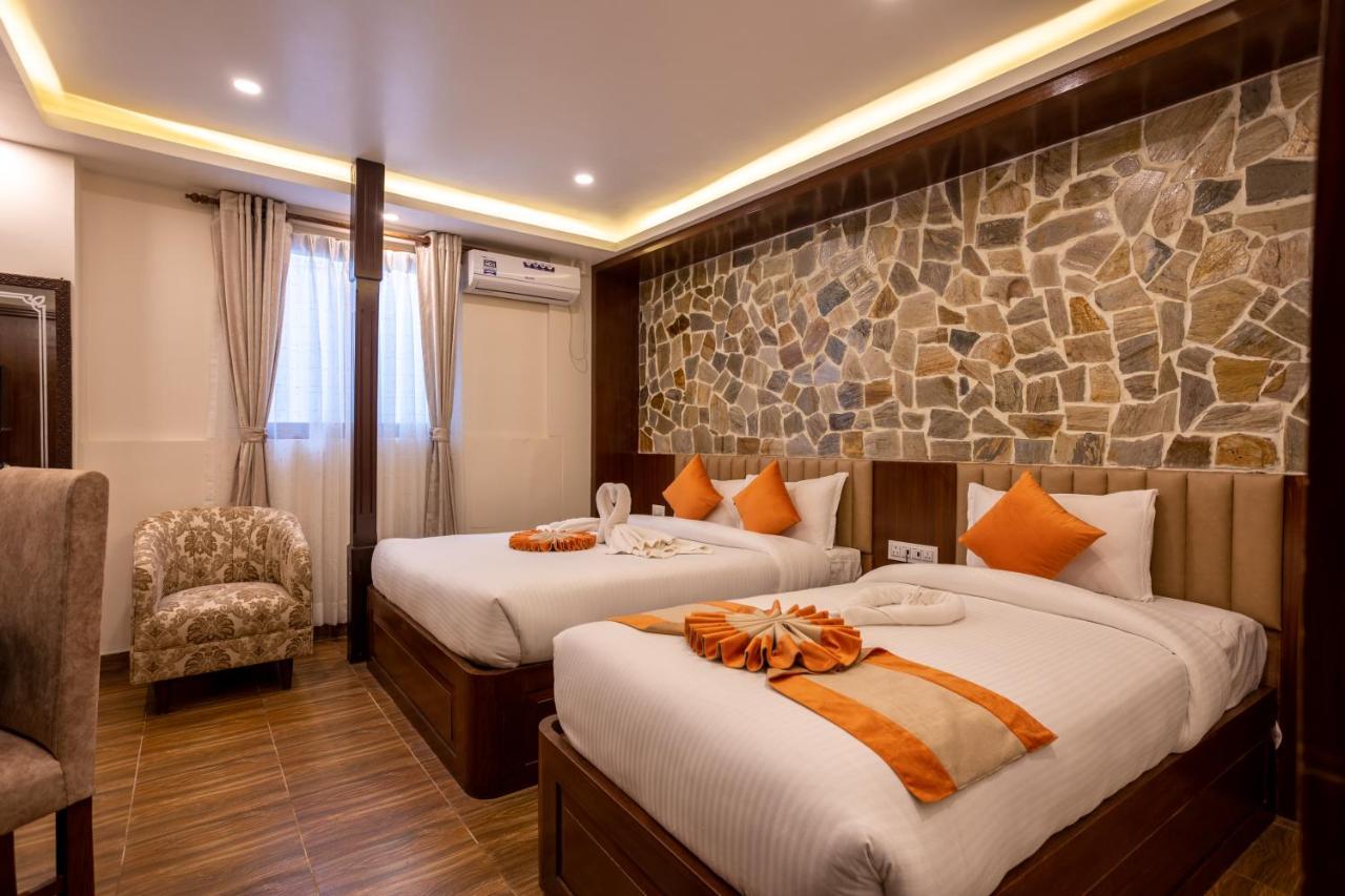 Airport Himalaya Boutique Hotel Kathmandu Exterior photo